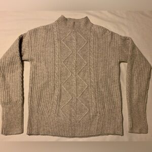 Cynthia Rowley women’s size small gray Cashmere sweater.